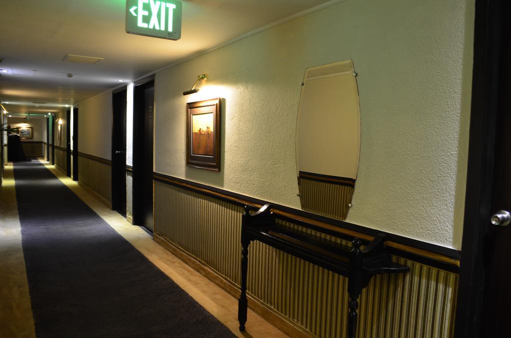 Smart Hotel Lahore Bilik gambar