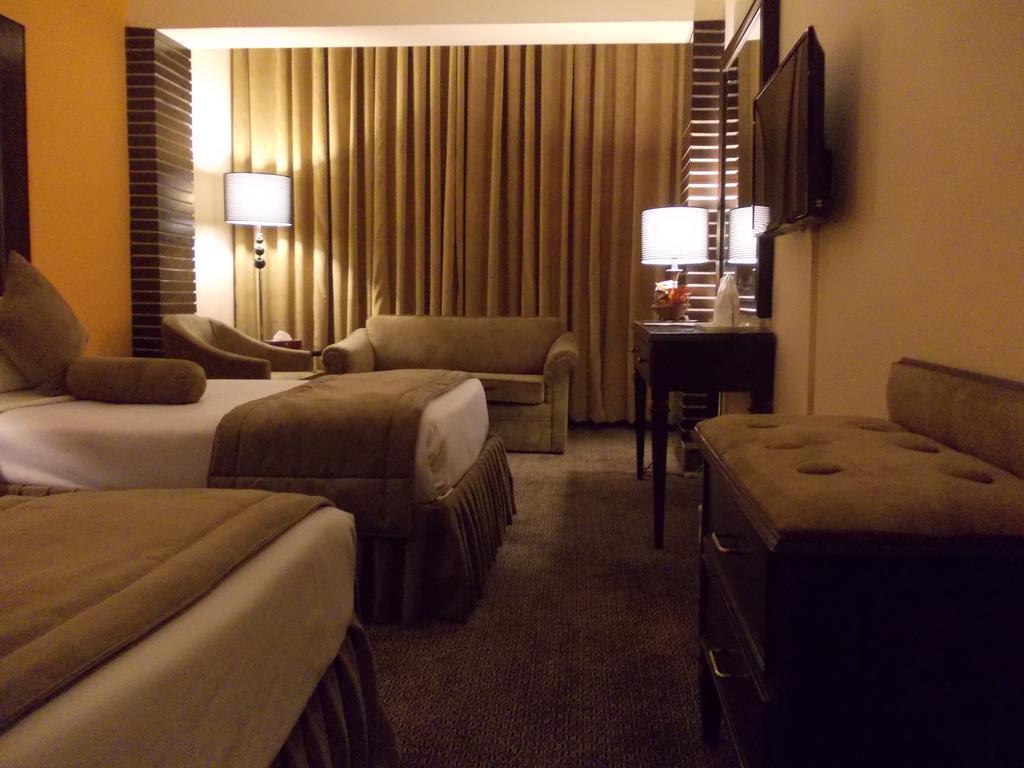 Smart Hotel Lahore Bilik gambar